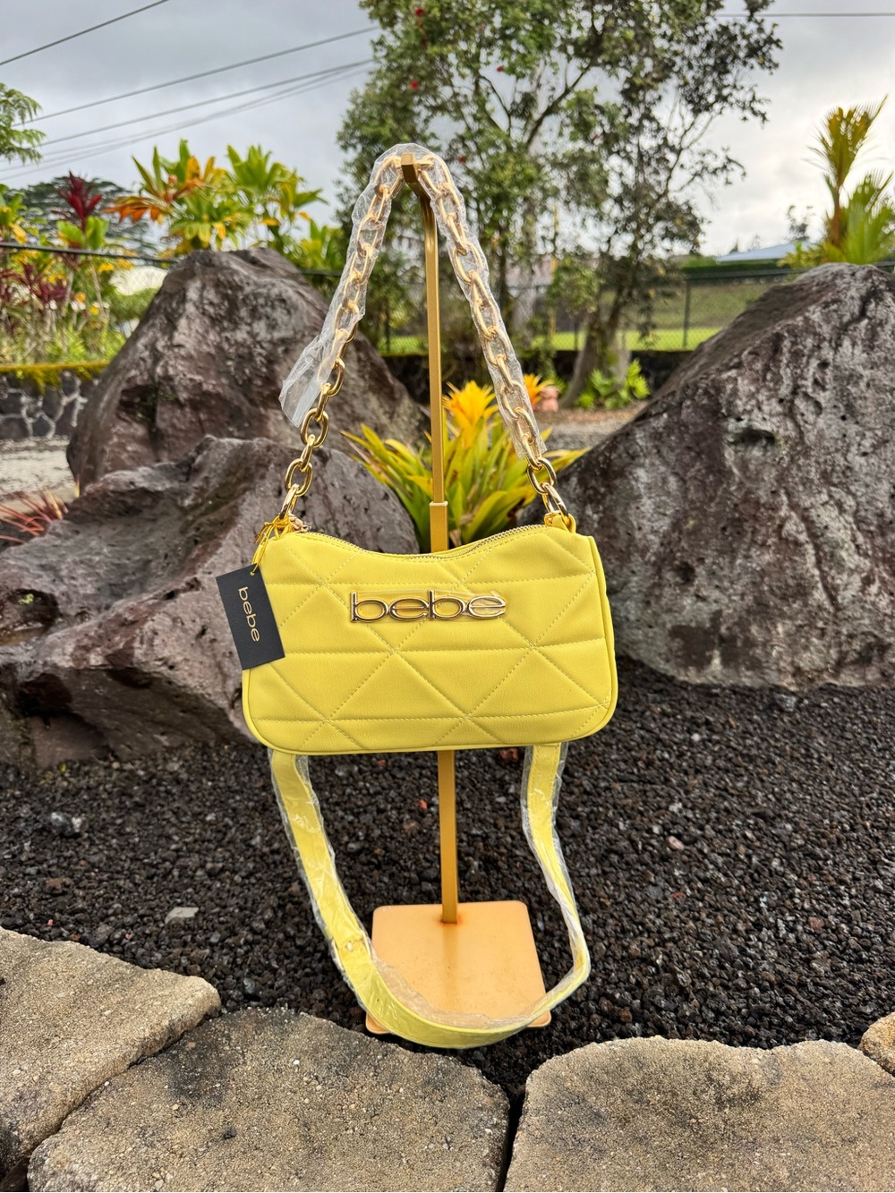 Bebe NWT Lemon Yellow Quilted Crossbody Shoulder Bag Gold Chain MSRP $89